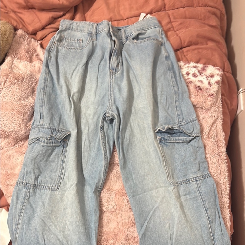 HOLLISTER HIGHEST RISE BAGGY Light Blue Women's Cargo Jeans